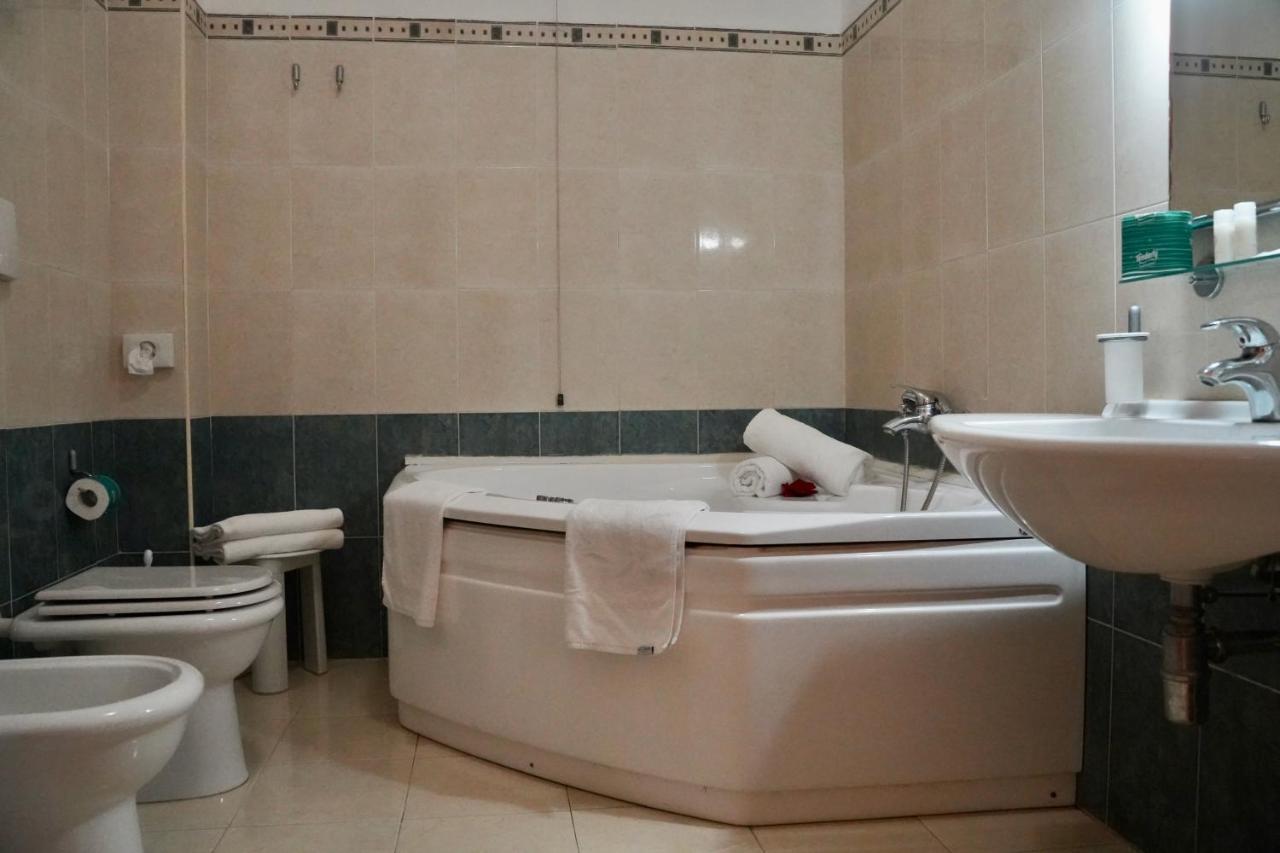 Hotel Roscianum Welness Spa روسانو المظهر الخارجي الصورة